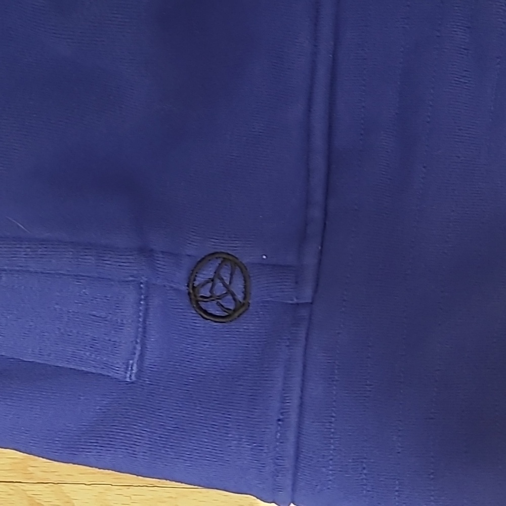 Blue coat - Picture 3 of 7